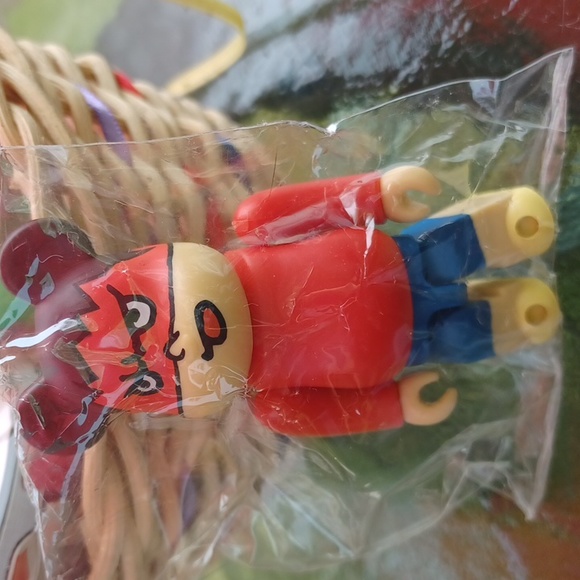 Be@rbrick Series 16 - Picture 2 of 6